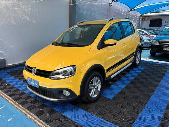 VOLKSWAGEN CROSSFOX 1.6 MI FLEX 8V 4P MANUAL